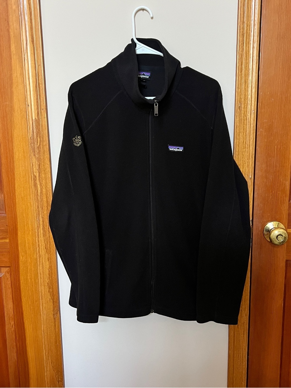 Patagonia Better Sweater Fleece Jacket Womens XL Black E&J Gallo Winery Logo